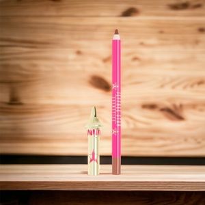 Leo Jeffree Star Velour Lip Liner